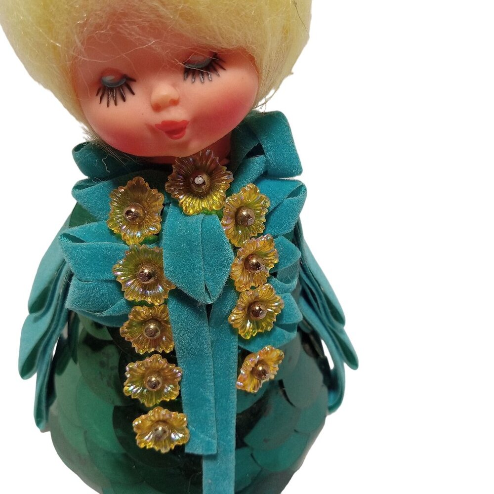 Vintage Handmade Blonde Doll in Green Sequin Dress Blue Felt Trim 60s DIY Kit - Picture 10 of 11